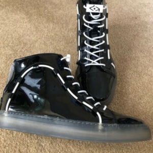 Katy Perry LED sneakers